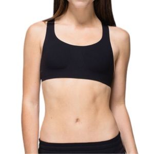 *LULULEMON ITTY BRACER IN BLACK SIZE 36A - BNWT